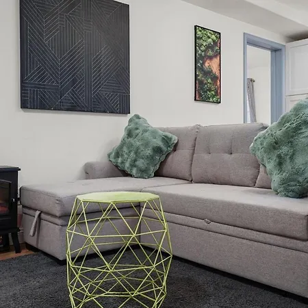 Bright & Modern 2BR 2Bath Near SFSU & Transit Apartment